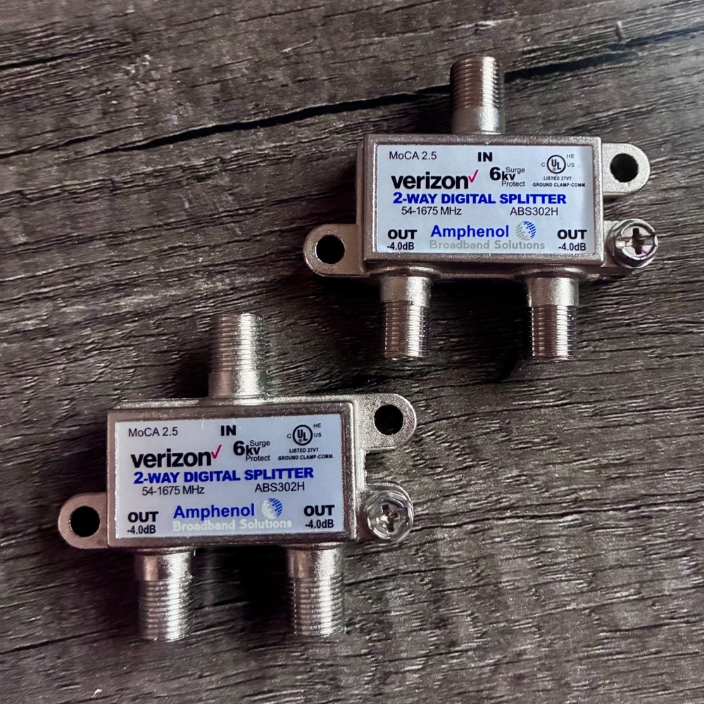 Two Verizon Amphenol Broadband Digital Splitter 2-Way 2.0 54-1675 MHz 54.1675